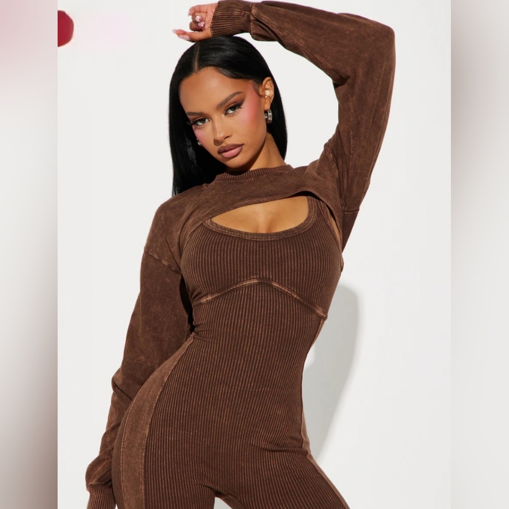 NWT-Fashion Nova-Not On My Watch Jumpsuit Set - Picture 2 of 5